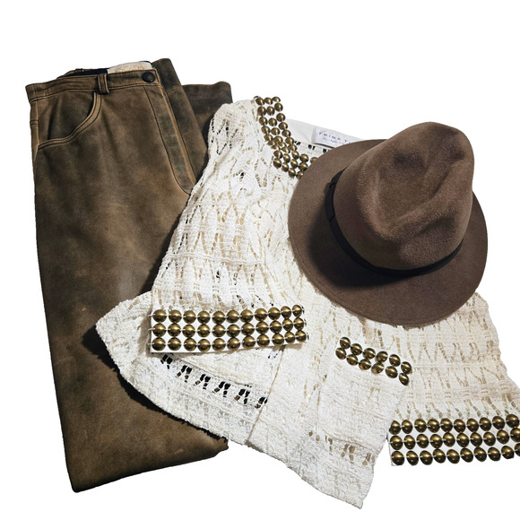 Trina Turk Cotton size 8 sweater with brass - Picture 5 of 16